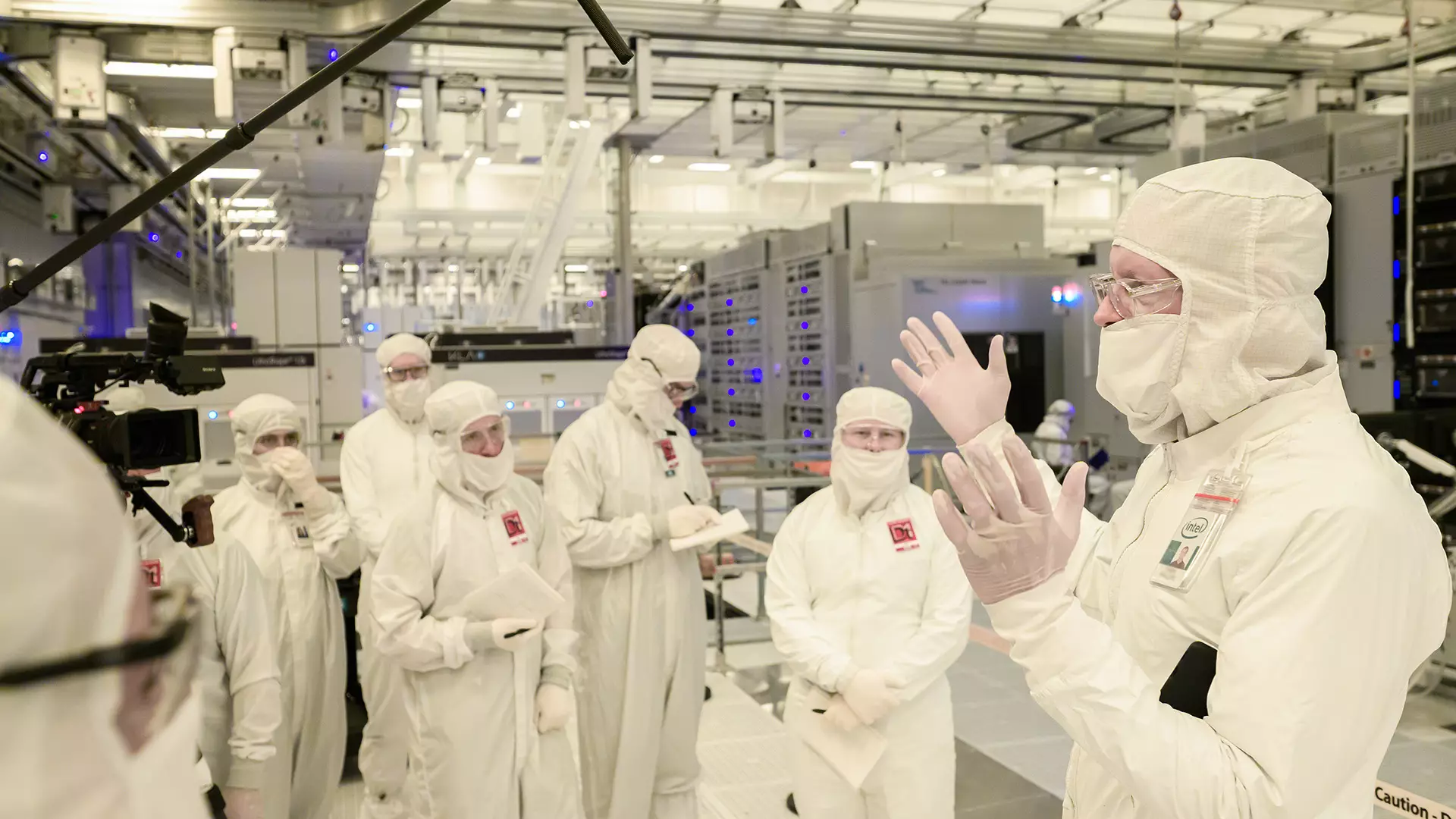 The Impact of Unprecedented Layoffs: Intel’s Strategic Restructuring